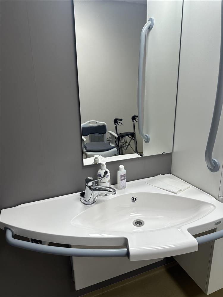 Hev-senk-vask - Klikk for stort bilde